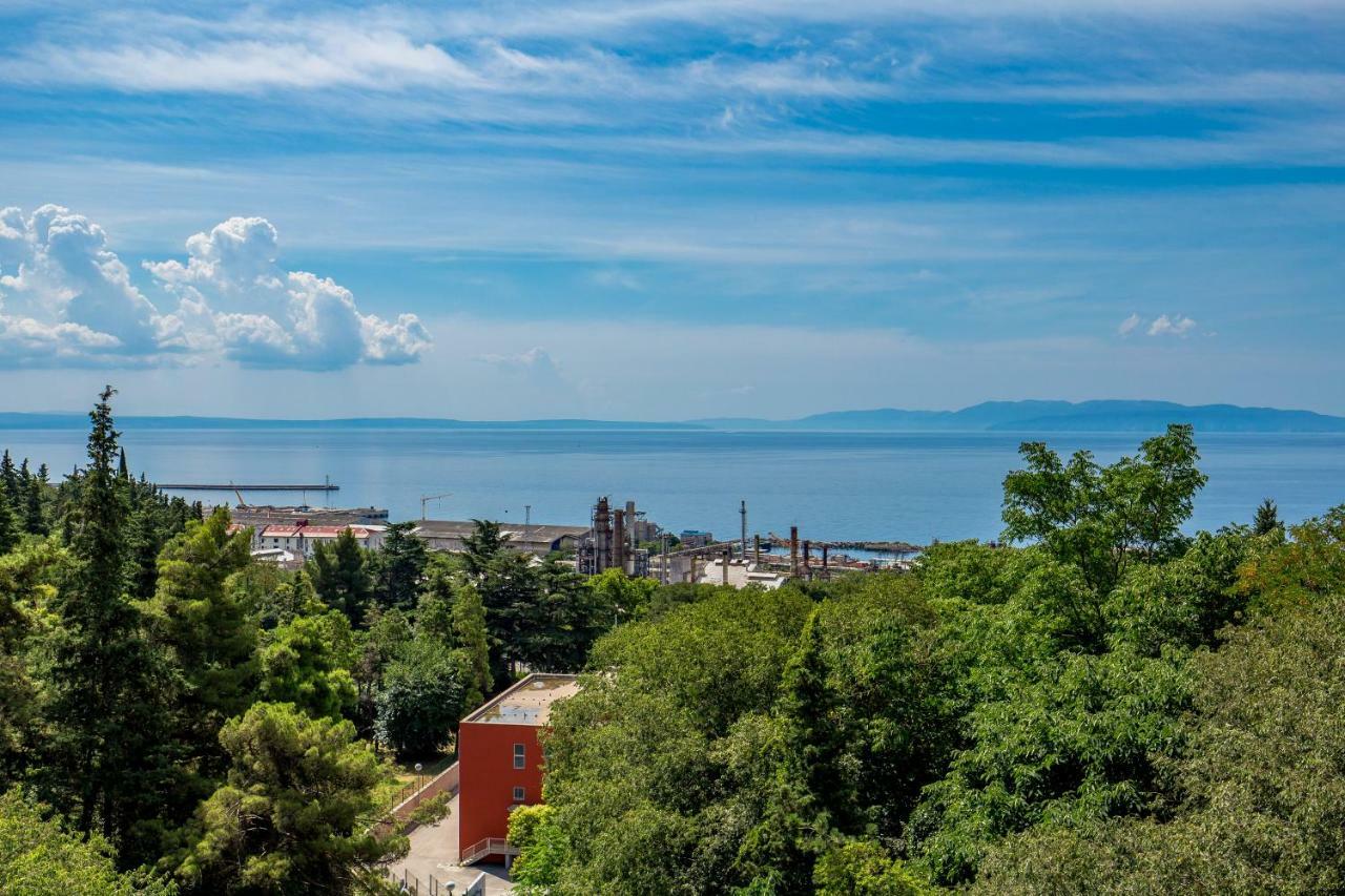 Apartment Piano Rijeka Exteriör bild