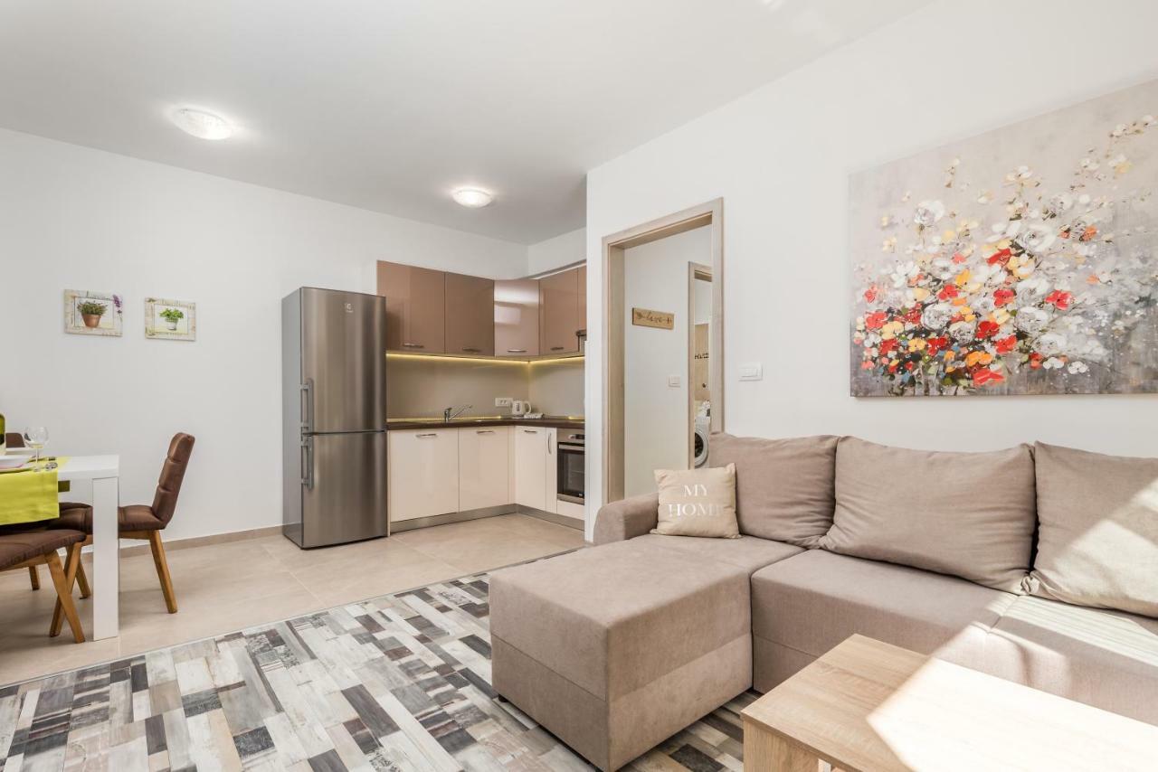 Apartment Piano Rijeka Exteriör bild