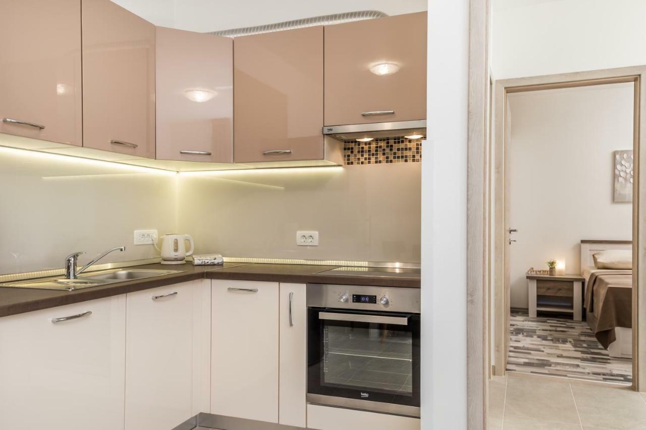 Apartment Piano Rijeka Exteriör bild